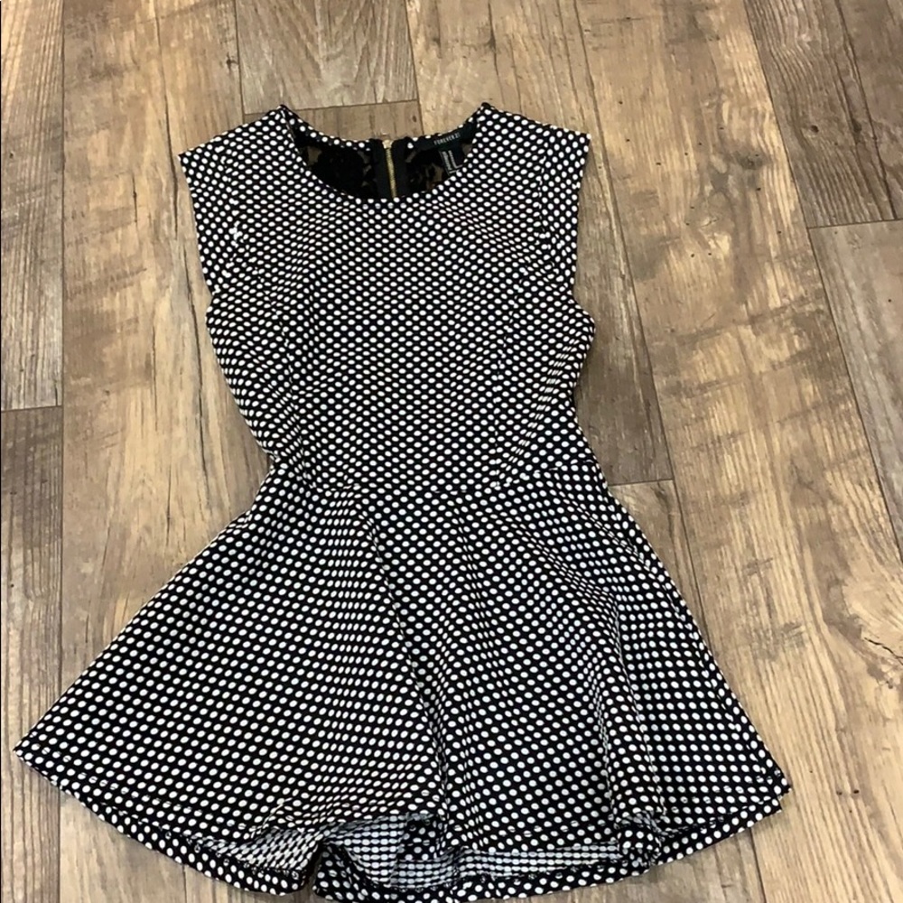 Polka dot top